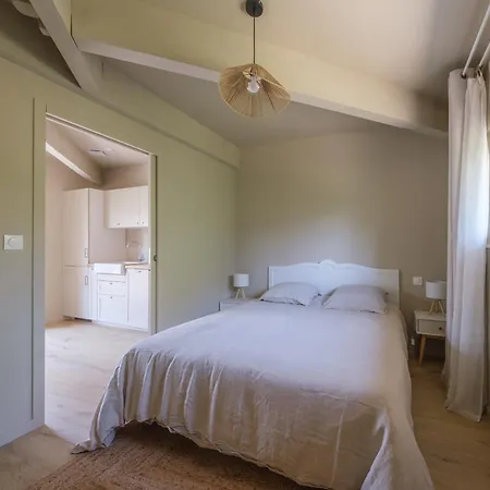 Le De La Clairiere * Saint-Andre-d'Allas