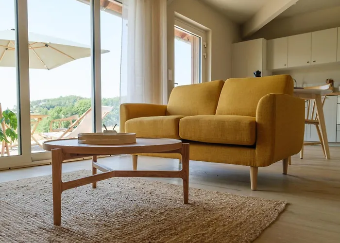 Le De La Clairiere Apartment *